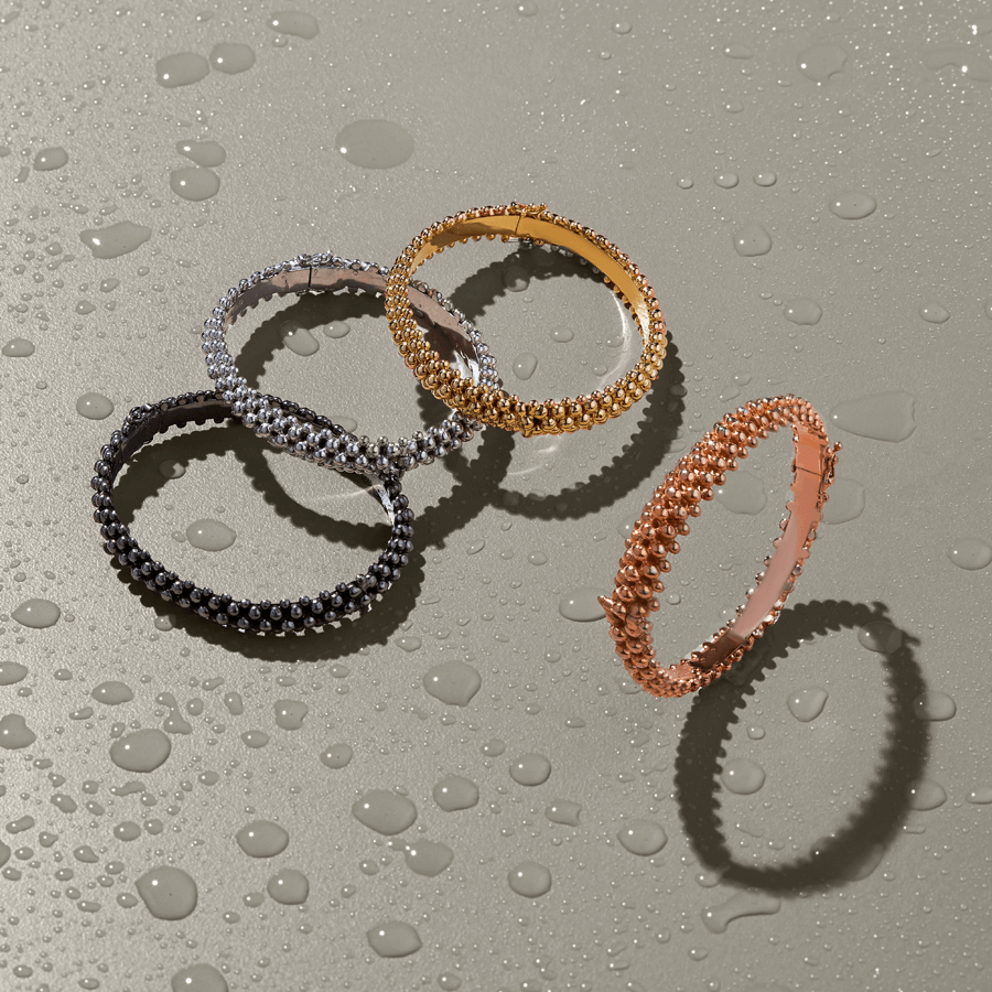 Pulseiras em ouro 18K de Carla Amorim