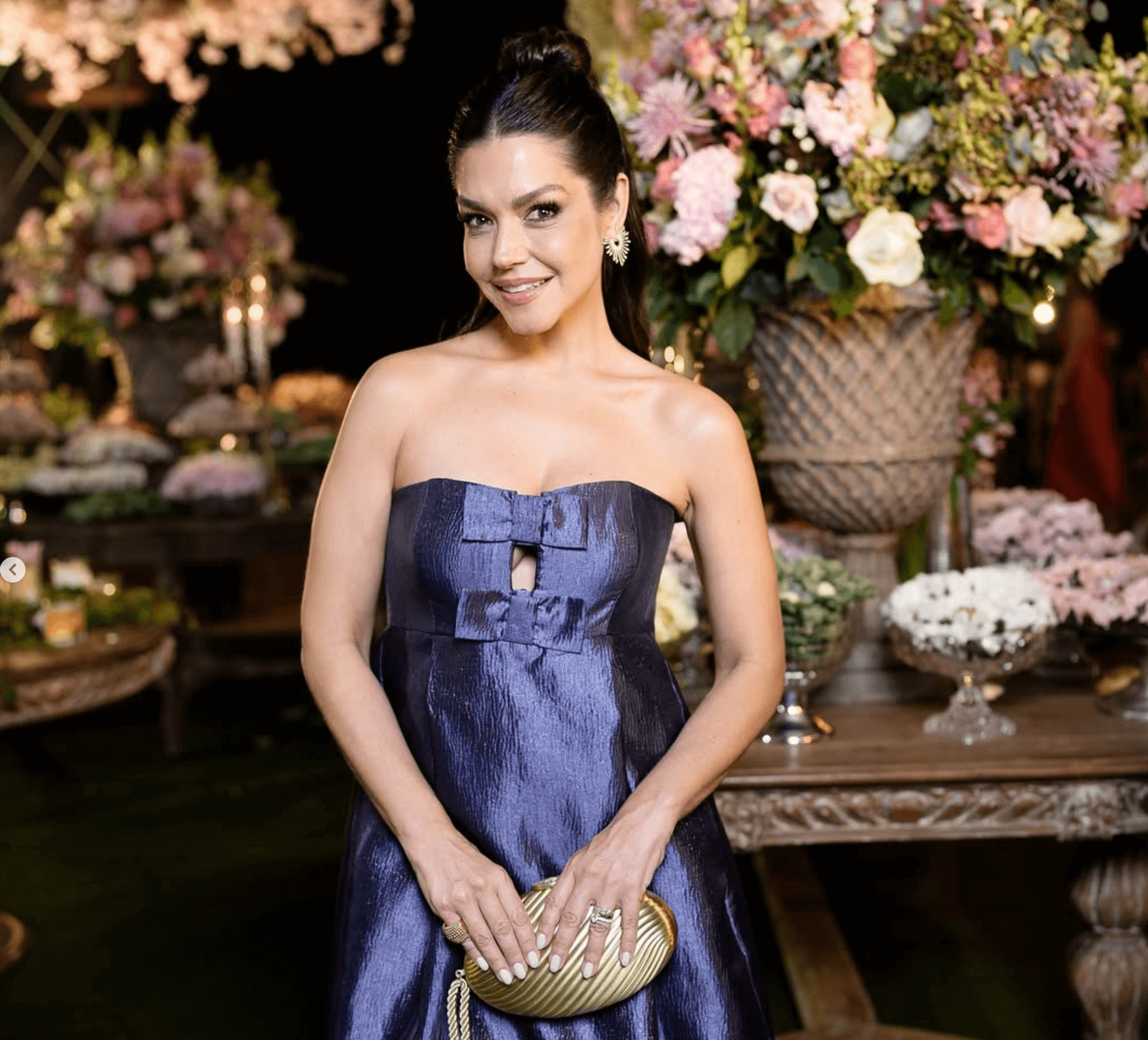 Thaís Fersoza usa joias Carla Amorim