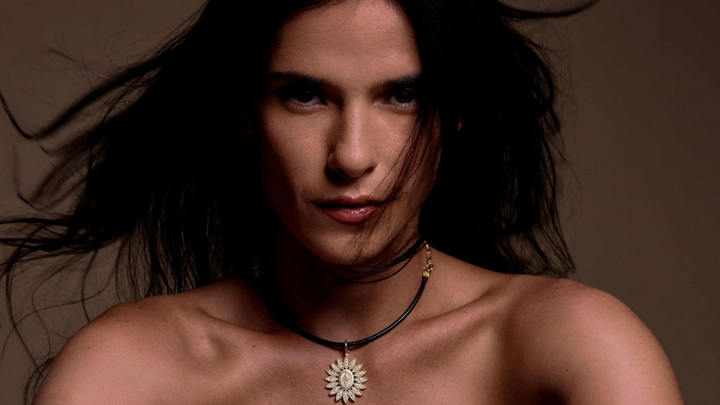 Coleção Sagrado de Carla Amorim, joias em ouro 18K